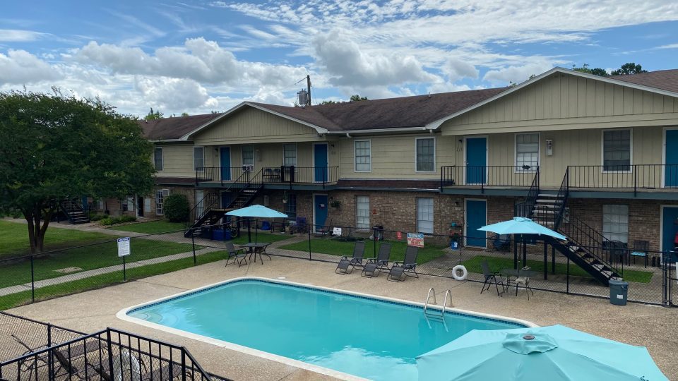 Apartments for Rent in Bridge City, TX Gladefield Garden Apartments